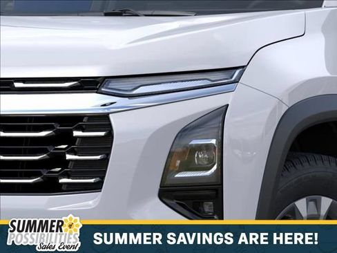 New 2026 Chevrolet Equinox LT w/ Convenience Package II FWD image 10