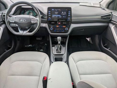 Used 2022 Hyundai Ioniq SE FWD image 16