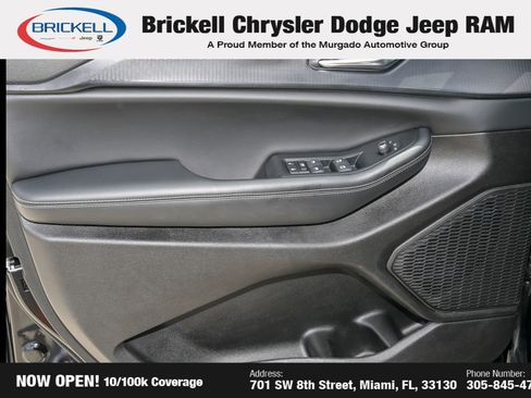 Used 2024 Jeep Grand Cherokee Altitude AWD/4WD image 10