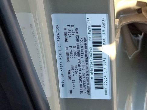 Used 2024 MAZDA MAZDA3 s image 27