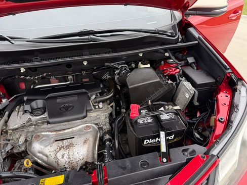 Used 2014 Toyota RAV4 Limited image 34