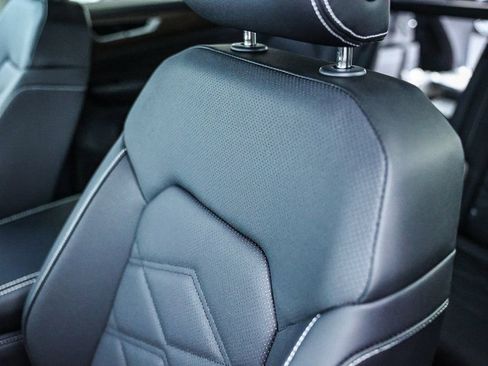 New 2026 Volkswagen Atlas SE image 40