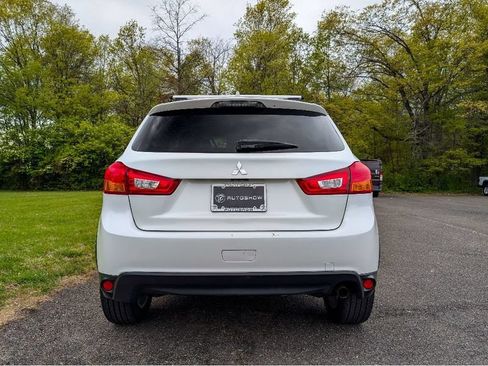Used 2017 Mitsubishi Outlander Sport ES FWD image 6