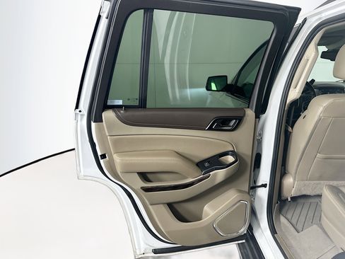 Used 2020 GMC Yukon SLT w/ Open Road Package AWD/4WD image 27