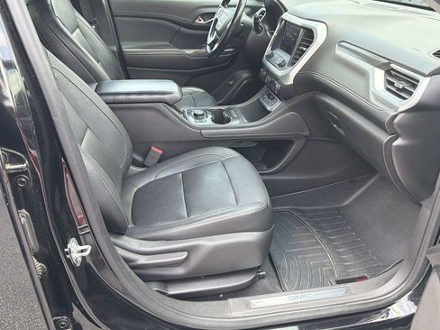 Used 2020 GMC Acadia SLT FWD image 13