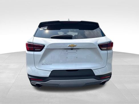 Used 2023 Chevrolet Blazer LT w/ LPO, Floor Liner Package FWD image 8