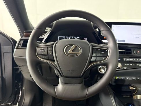 Used 2025 Lexus ES 350 w/ Premium Package FWD image 28
