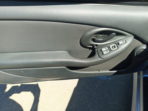 Used 1998 Pontiac Firebird Formula image 5