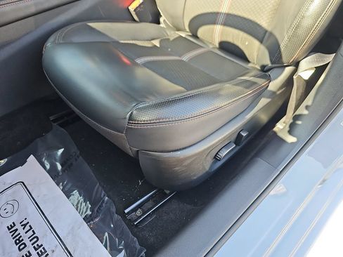 Used 2024 Nissan Altima 2.5 SR FWD image 27