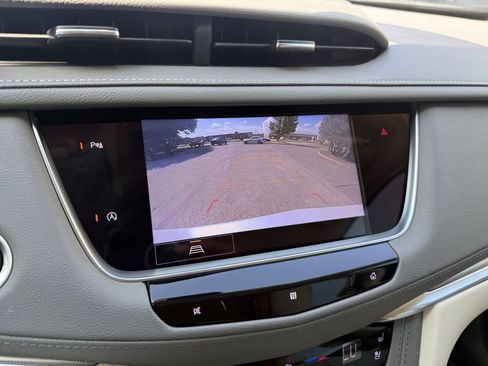 Used 2021 Cadillac XT5 Premium Luxury w/ LPO, Floor Liner Package FWD image 12