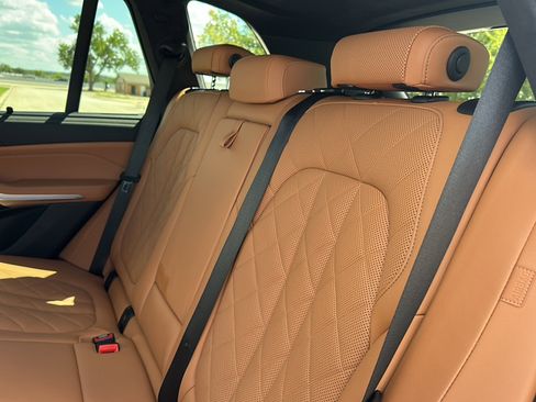 Certified 2024 BMW X5 M60i image 19