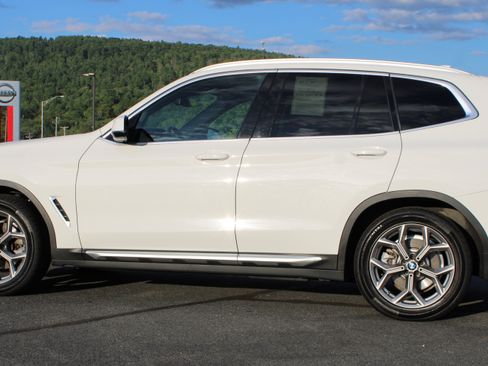Used 2021 BMW X3 xDrive30i w/ Convenience Package (ZC2) AWD/4WD image 14