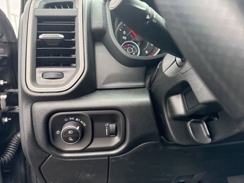 New 2026 RAM 2500 Tradesman AWD/4WD image 25