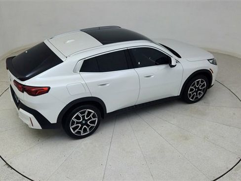 Used 2025 BMW X2 xDrive28i image 79