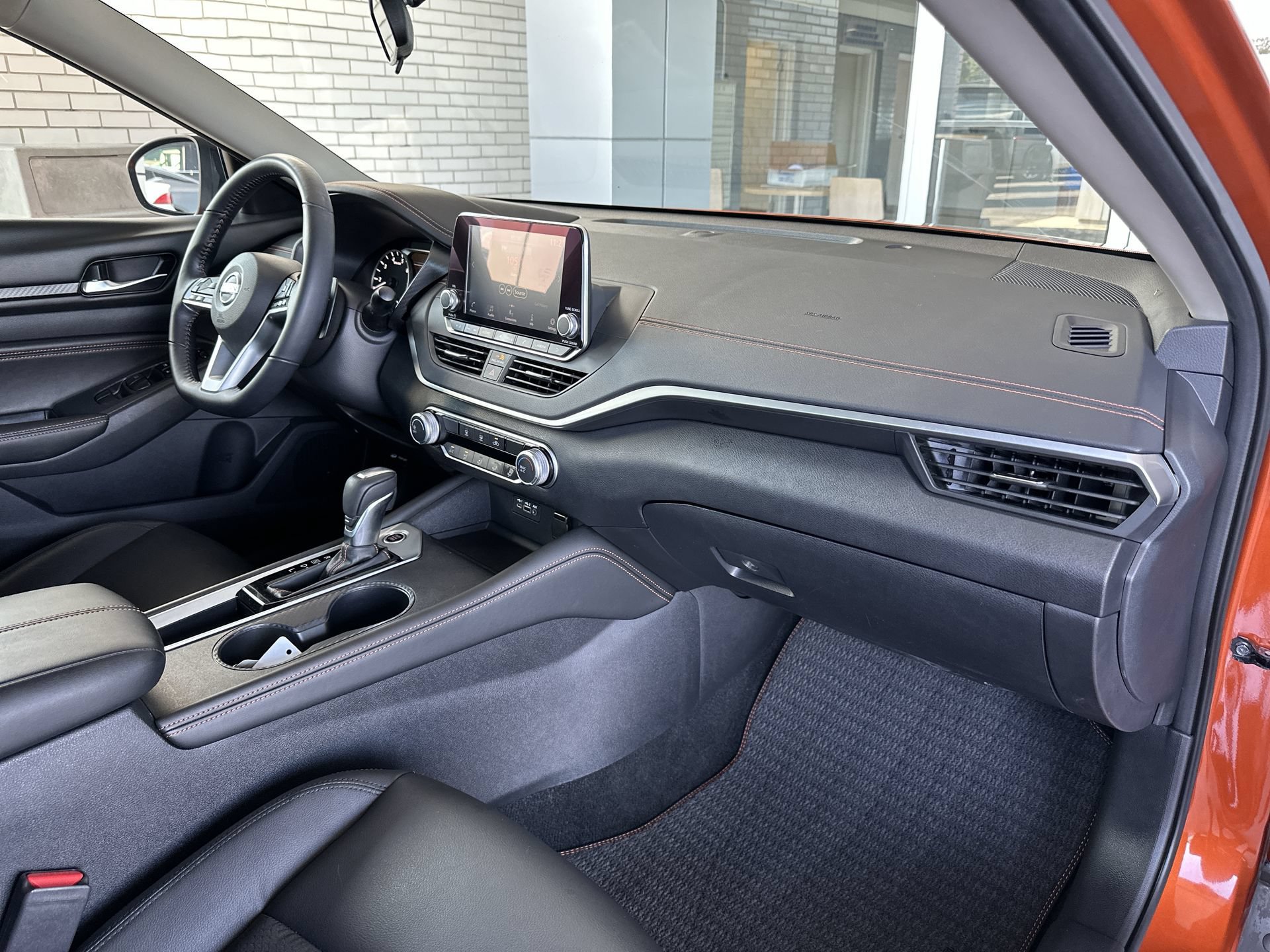 Used 2020 Nissan Altima 2.5 SR FWD image 26