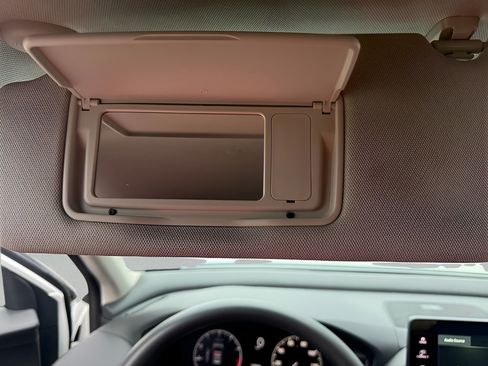 New 2027 Honda HR-V LX image 30