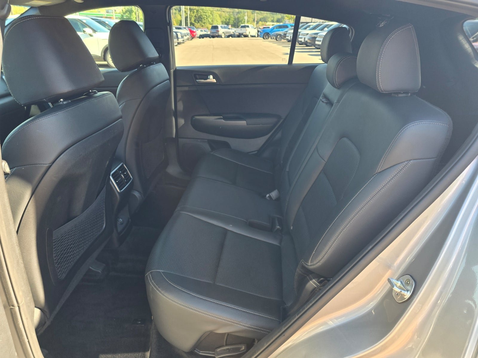 Used 2022 Kia Sportage Nightfall Edition FWD image 10