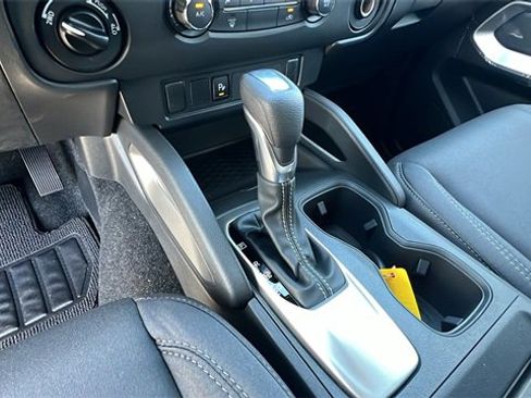 New 2025 Nissan Frontier SV w/ Tow Package image 26