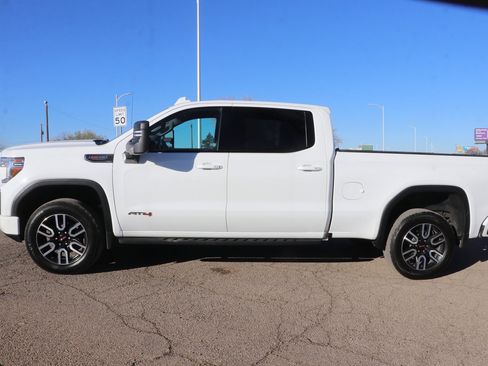 Used 2021 GMC Sierra 1500 AT4 w/ AT4 Preferred Package image 4