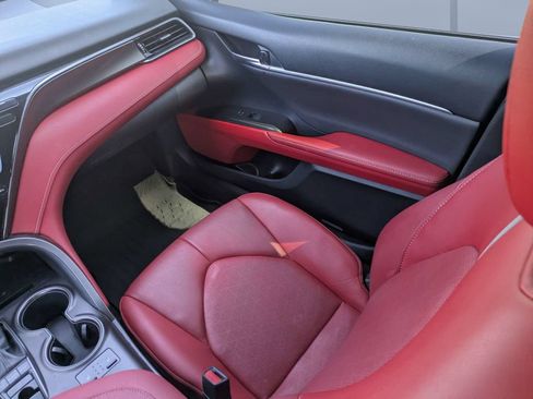 Used 2022 Toyota Camry XSE w/ Navigation Package FWD image 15