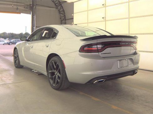 Used 2022 Dodge Charger SXT w/ Blacktop Package RWD image 5
