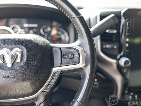 Used 2024 RAM 3500 Big Horn w/ Night Edition AWD/4WD image 18