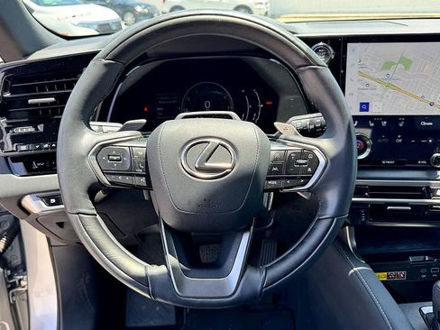 Used 2023 Lexus RX 350 Premium image 24