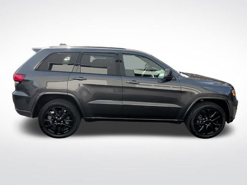 Certified 2021 Jeep Grand Cherokee Laredo X image 6