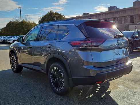 New 2026 Nissan Rogue SV image 4