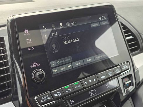 Used 2024 Honda Odyssey EX-L image 29
