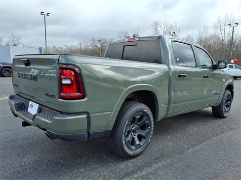 New 2026 RAM 1500 4x4 Crew Cab image 7