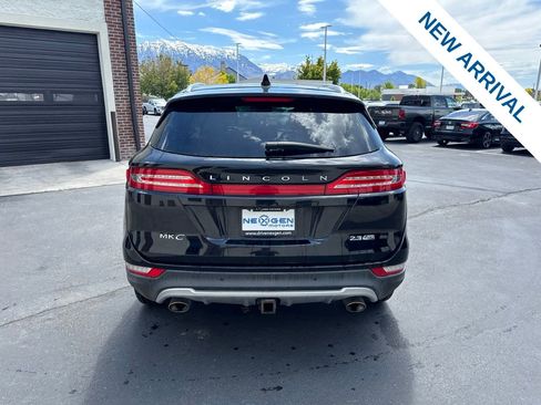 Used 2016 Lincoln MKC Reserve w/ Lincoln MKC Climate Package AWD/4WD image 6