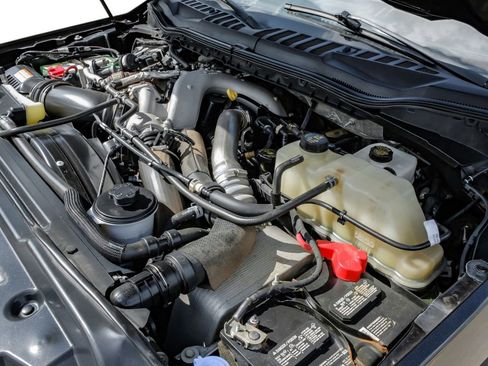 Used 2022 Ford F350 XLT w/ XLT Premium Package image 54