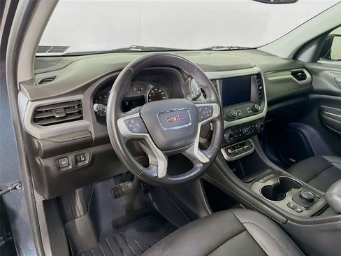 Used 2020 GMC Acadia SLT AWD/4WD image 16