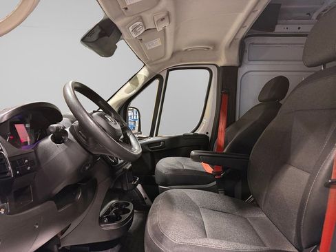 Used 2023 RAM ProMaster 3500 w/ Driver Convenience Group image 18