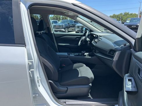 Certified 2024 Nissan Rogue S FWD image 41