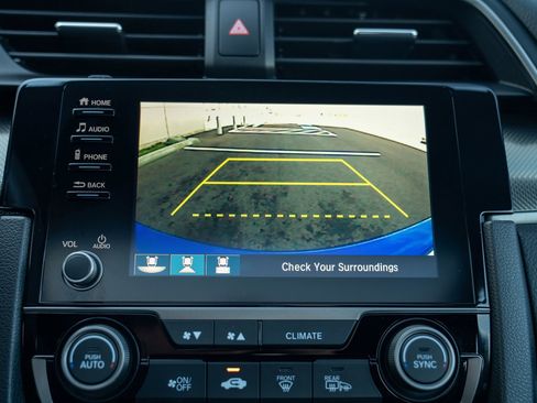 Used 2019 Honda Civic EX image 16