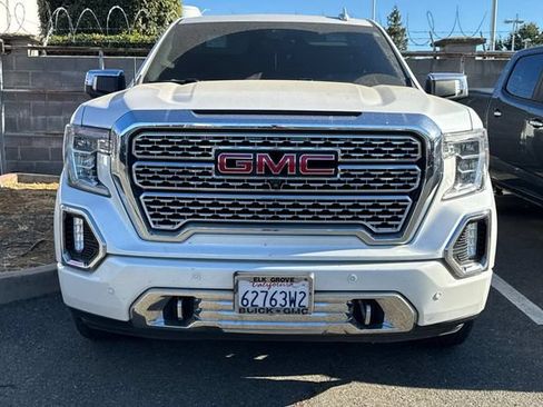Used 2019 GMC Sierra 1500 Denali w/ Denali Ultimate Package AWD/4WD image 3