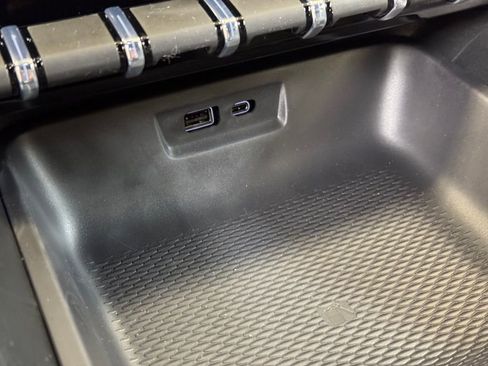 New 2026 GMC Terrain AT4 w/ Convenience Package III image 38