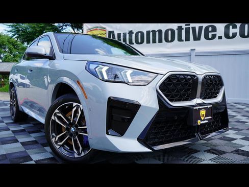 Used 2026 BMW X2 xDrive28i AWD/4WD image 1
