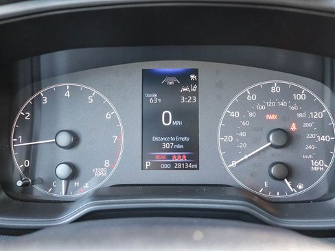 Used 2024 Toyota Corolla LE image 25