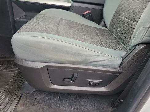 Used 2016 RAM 1500 Big Horn image 5