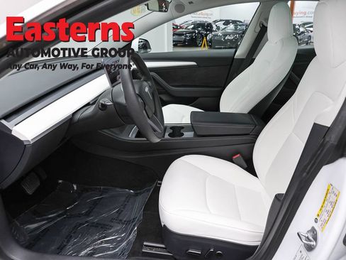 Used 2023 Tesla Model 3 Standard Range RWD image 13
