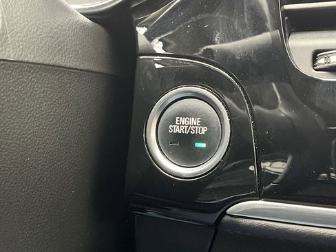 Certified 2022 Buick Encore Preferred w/ Safety Package image 19