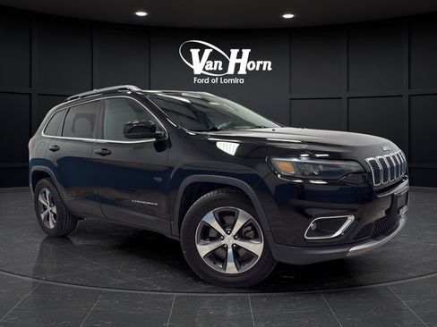 Used 2020 Jeep Cherokee Limited FWD image 1