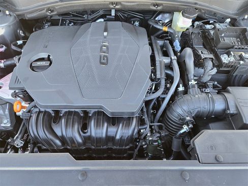 New 2026 Kia Sportage EX image 42