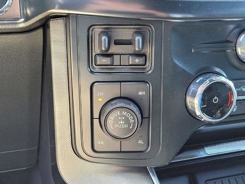 New 2025 Ford F150 Platinum w/ Equipment Group 702A High image 23