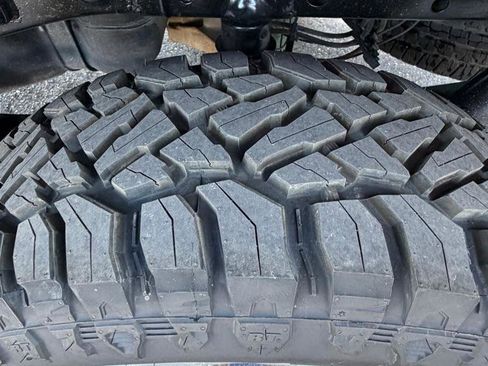 Used 2016 Ford F150 XLT image 27