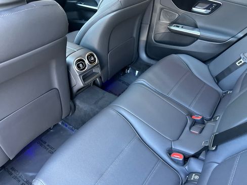 New 2026 Mercedes-Benz C 300 4MATIC Sedan image 11