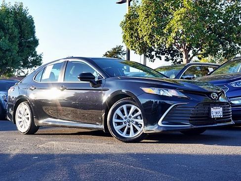 Used 2024 Toyota Camry LE image 2